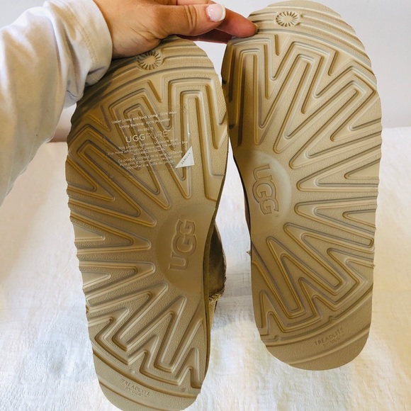 UGG Australia**Gold Kids Boots**US 8/ US 5**$150 - Picture 6 of 6